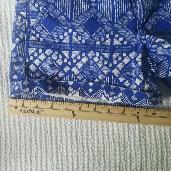 VTG American Eagle Shorts Women's Size 4 Cuffed Midi Stretch Blue Diamond Print - Picture 11 of 11